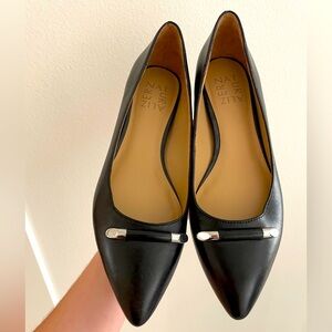 Naturalizer 6.5 black flats brand new